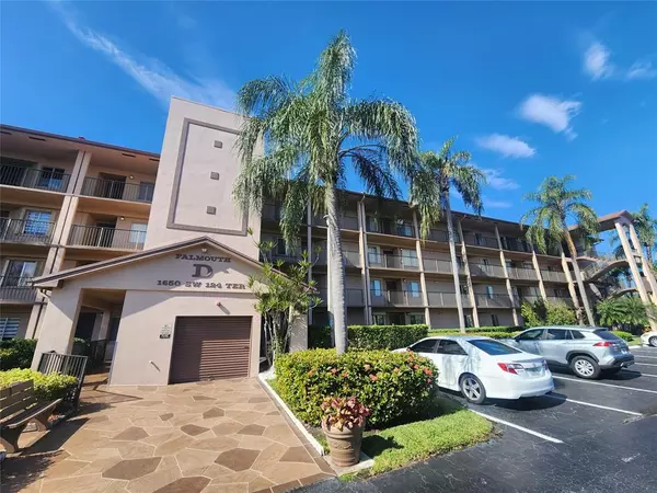 1650 SW 124th Terr #209-D, Pembroke Pines, FL 33027