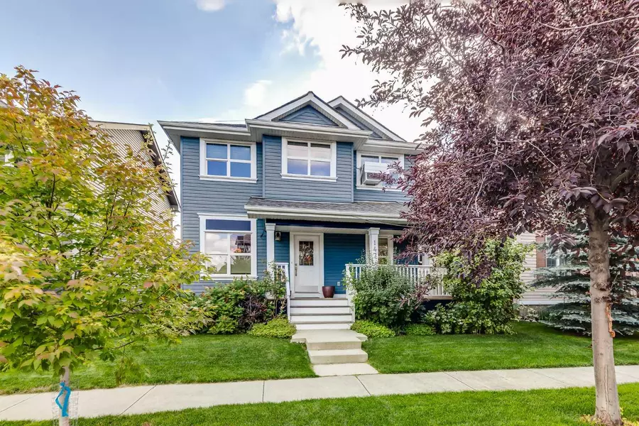 147 Prestwick MNR SE, Calgary, AB T2Z 4S7