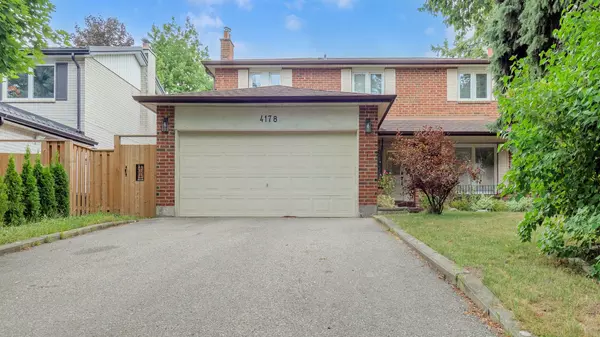 4178 Garnetwood Chase, Mississauga, ON L4W 2G7