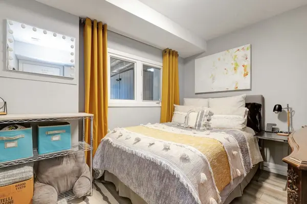 Glebe - Ottawa East And Area, ON K1S 5A2,38 Marco LN