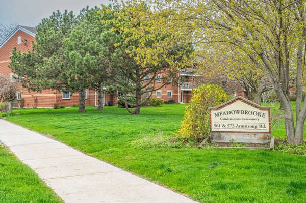 573 Armstrong RD #110, Kingston, ON K7M 8J8