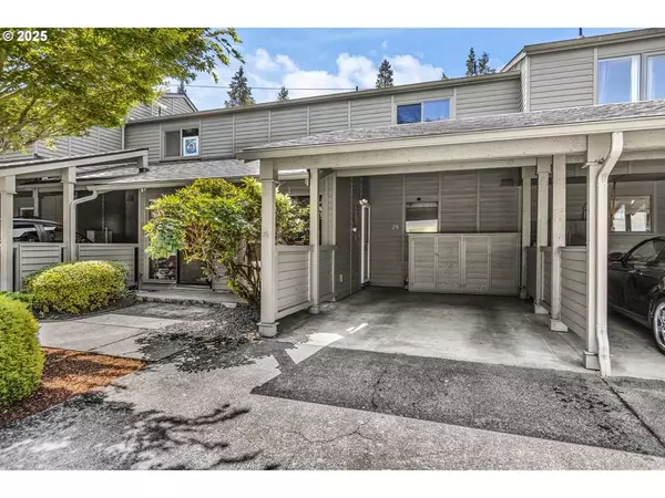 28 FAIRWAY LOOP, Eugene, OR 97401