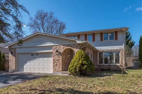 814 Grenfell DR, London North, ON N5X 2C8