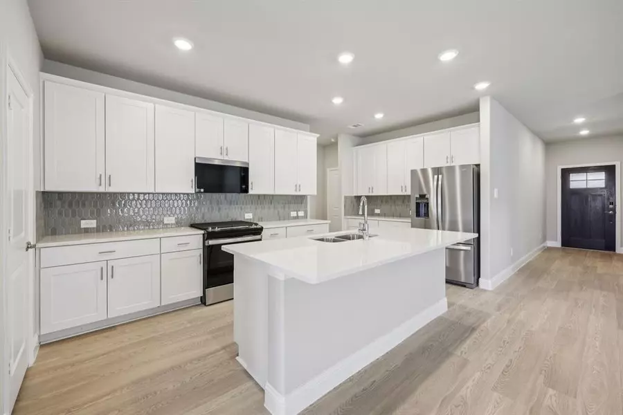 519 Midnight Oak Drive, Mckinney, TX 75069