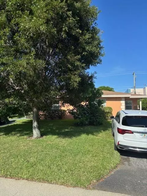 212 NE 9th Ave #1, Deerfield Beach, FL 33441