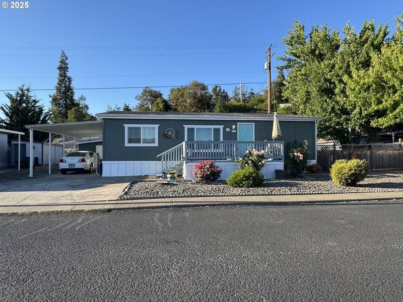 140 NW BREE DR, Winston, OR 97496