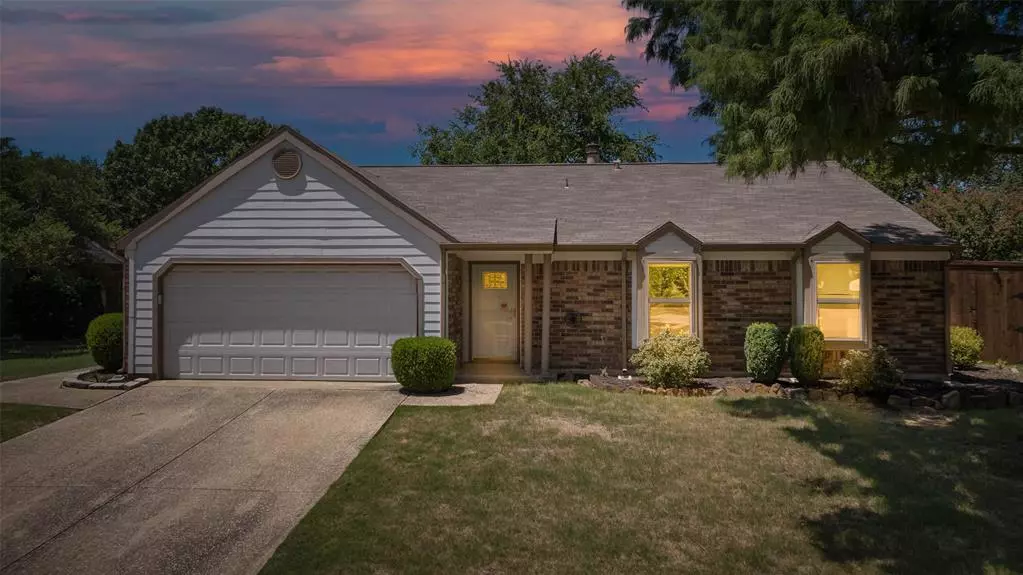 3508 Peakview Drive, Corinth, TX 76210