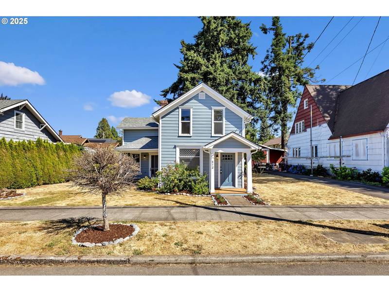 812 JEFFERSON ST, Oregon City, OR 97045