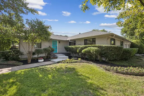 10665 Lake Haven Drive, Dallas, TX 75238