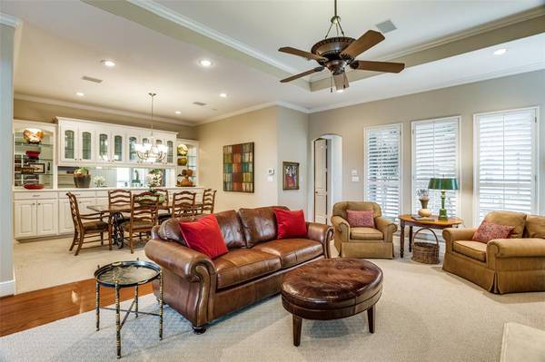 4209 Oak Park Court, Fort Worth, TX 76109