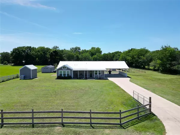 Quitman, TX 75783,131 Private Road 5182