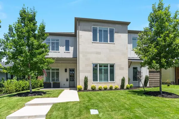 9315 Lenel Place, Dallas, TX 75220
