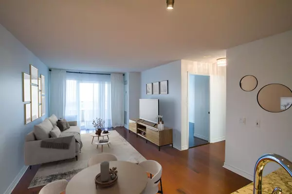 25 Kingsbridge Garden CIR #716, Mississauga, ON L5R 4B1