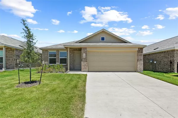 1138 Barbary Fields Street, Forney, TX 75126