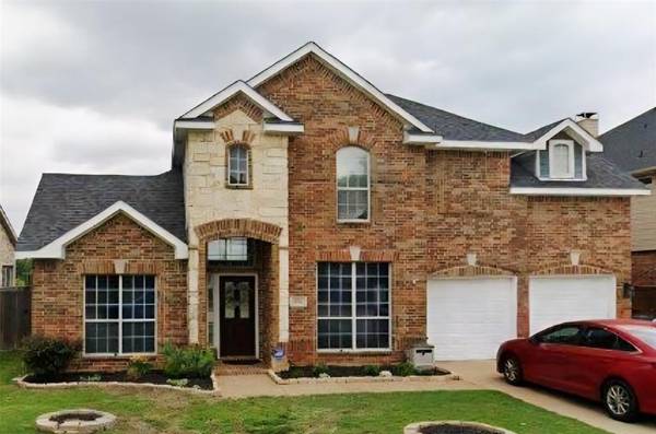 2322 Balleybrooke Drive, Lewisville, TX 75077