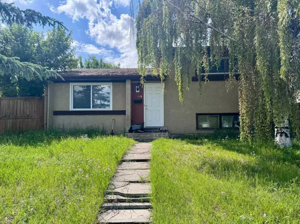119 Pinecliff WAY NE, Calgary, AB T1Y 3X2