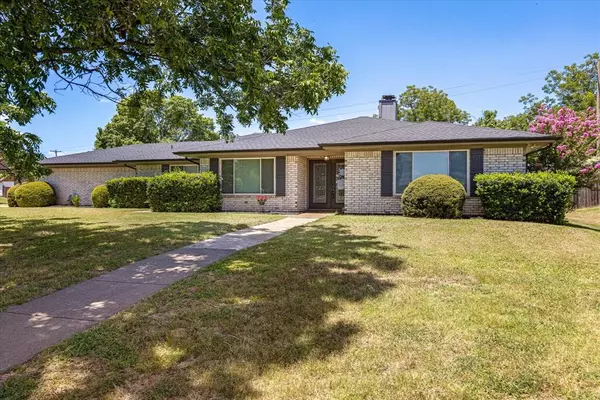 Granbury, TX 76049,6506 Choctaw Court