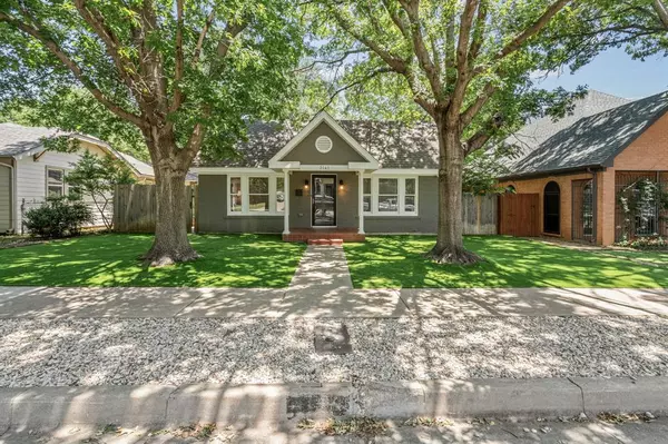 3141 Wabash Avenue, Fort Worth, TX 76109