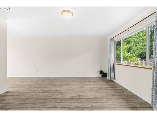 Portland, OR 97206,5829 SE 80TH CT