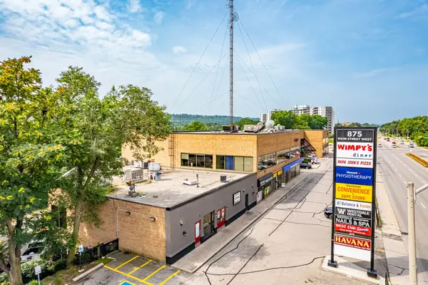 Hamilton, ON L8S 4P9,875 Main ST W #L3 01