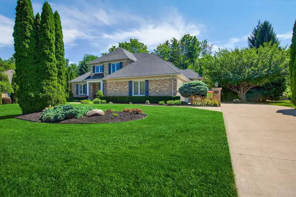 Niagara Falls, ON L2J 4L6,6786 Christine CT