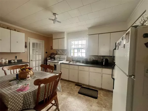 Grand Bank, NL A0E1W0,3 Stanley Place