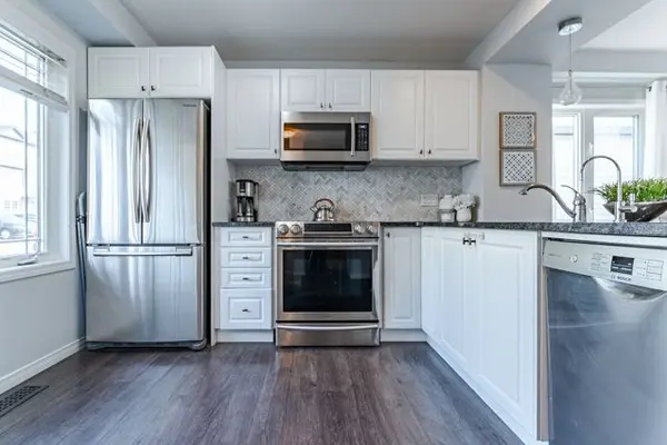 Cambridge, ON N1R 5S2,350 Dundas ST S #42