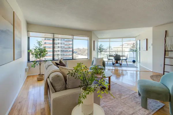 Kingston, ON K7L 2Y7,185 Ontario ST #602