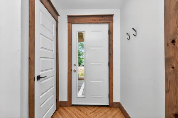 Tiny, ON L9M 0B4,91 Andrew DR