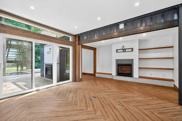 Tiny, ON L9M 0B4,91 Andrew DR