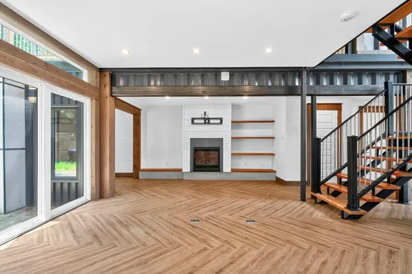 Tiny, ON L9M 0B4,91 Andrew DR