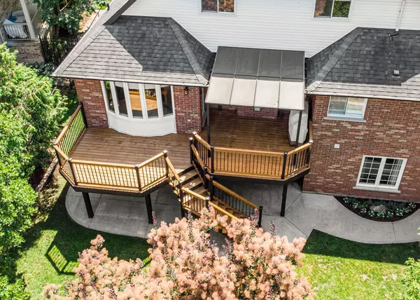 Grimsby, ON L3M 5J9,149 Dorchester DR