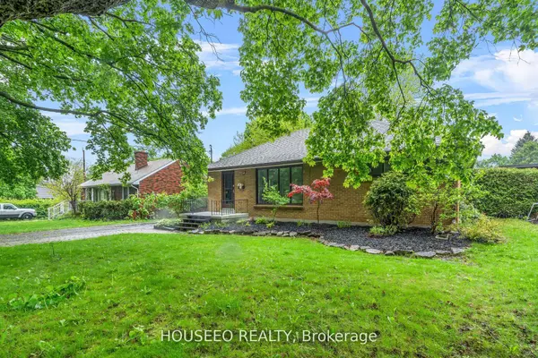 London East, ON N5Y 4G5,718 Leroy AVE