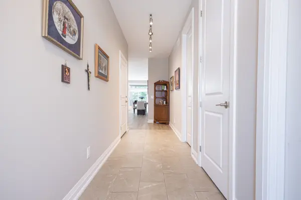 Niagara Falls, ON L2J 0Y8,8974 Willoughby DR #49