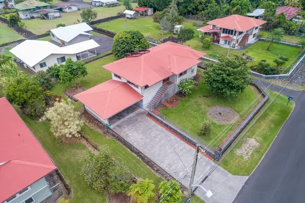 Hilo, HI 96720,223 KEHAULANI ST