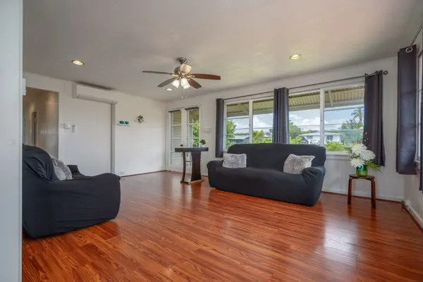 Hilo, HI 96720,223 KEHAULANI ST
