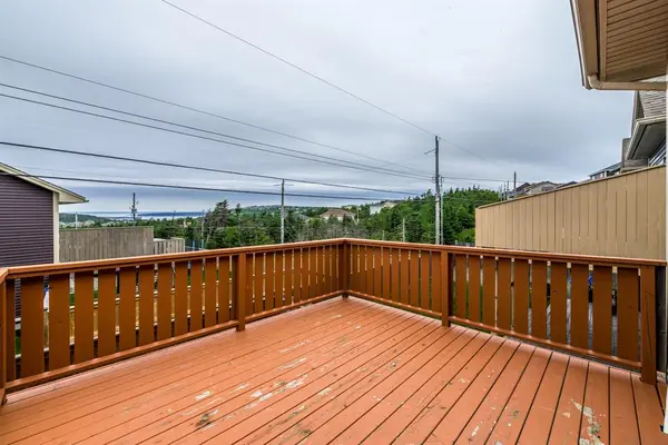 80 Sgt. Donald Lucas Drive, Paradise, NL A1L 0W8