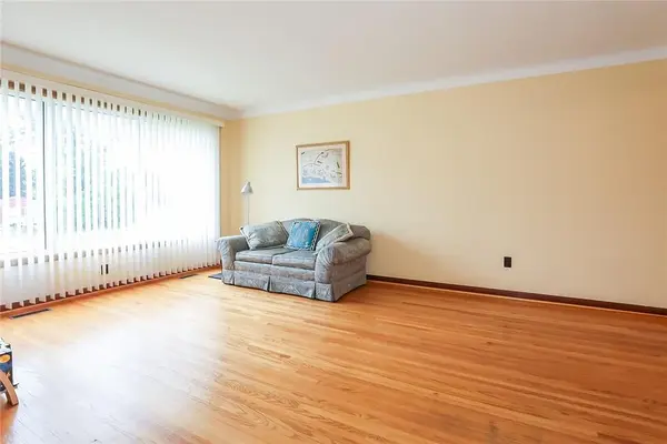 Niagara Falls, ON L2H 1H5,5750 Hodgson AVE