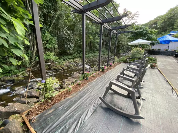 Hilo, HI 96720,289 WAINAKU ST