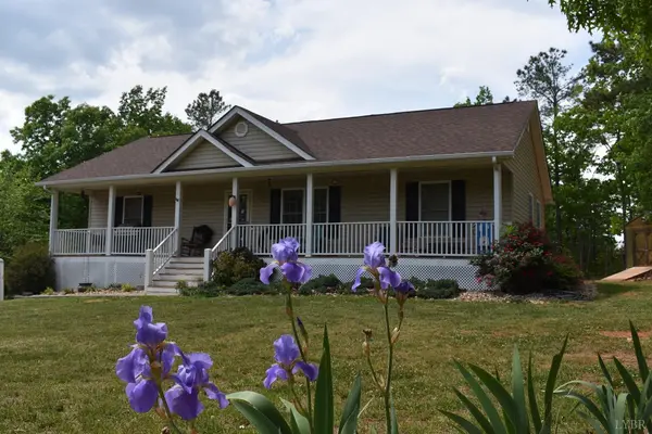 Spout Spring, VA 24593,1389 Hummingbird LN