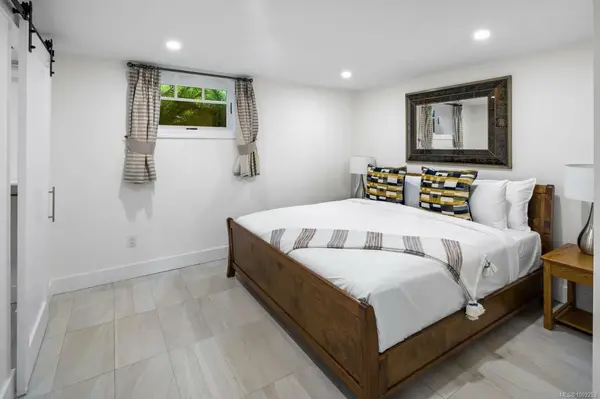 Victoria, BC V8V 2Z9,903 Humboldt St