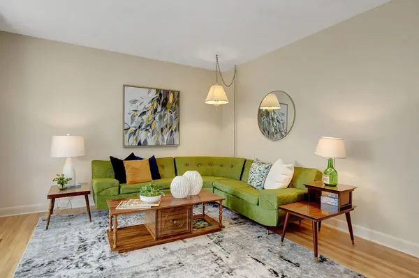 Overbrook - Castleheights And Area, ON K1K 1E5,617 Gardenvale RD