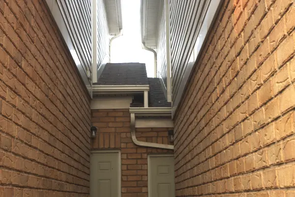 Barrie, ON L4M 0C9,70 Commonwealth RD