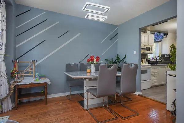 Mississauga, ON L5N 2S7,2700 Battleford RD #34