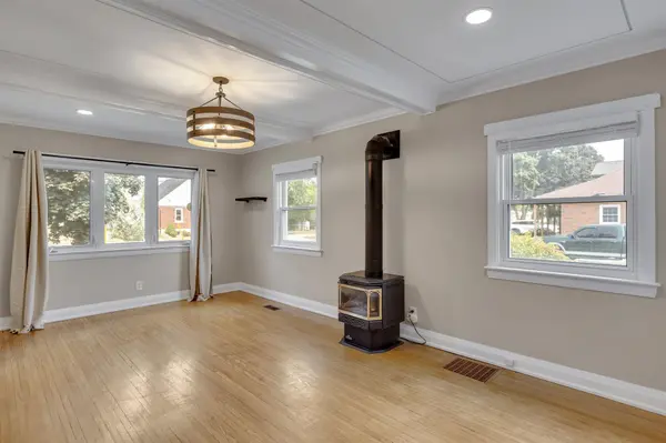 265 Swanston AVE, Peterborough East, ON K9H 1P6