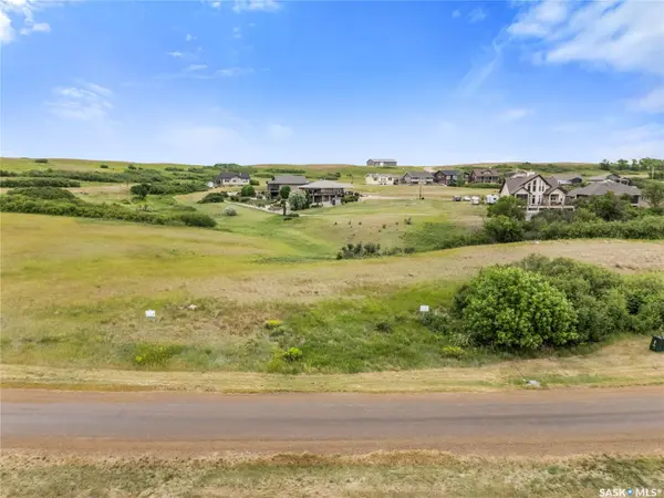 18 Kiiswa RIDGE, Mckillop Rm No. 220, SK S0G 4L0