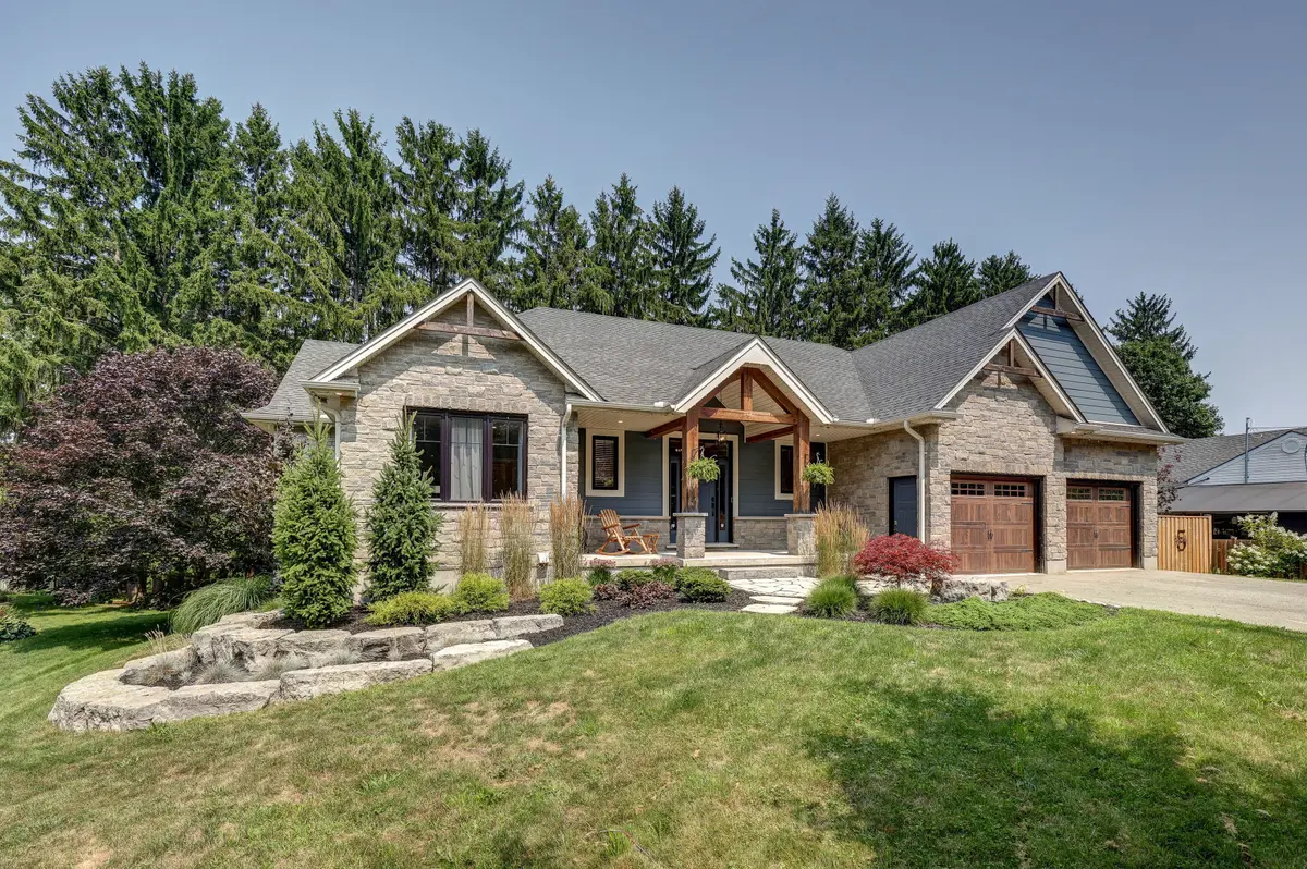 Central Elgin, ON N5L 1J1,4799 Sunset RD