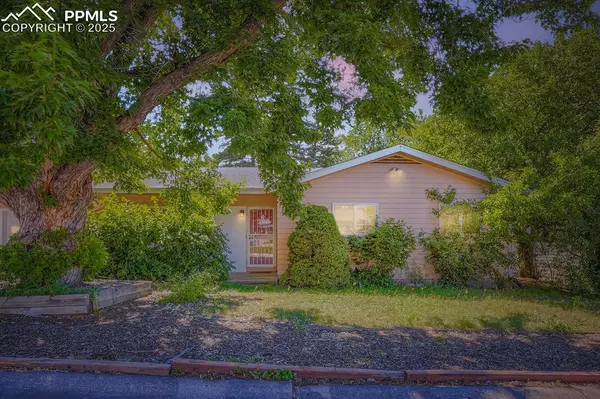 136 Pierce DR, Colorado Springs, CO 80906