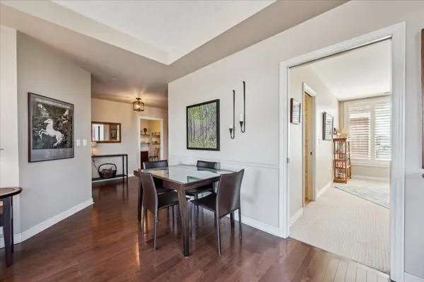 71 Bayberry DR #212, Guelph, ON N1G 5K9