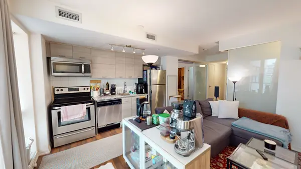 20 JOE SHUSTER WAY #521, Toronto W01, ON M6K 0A3